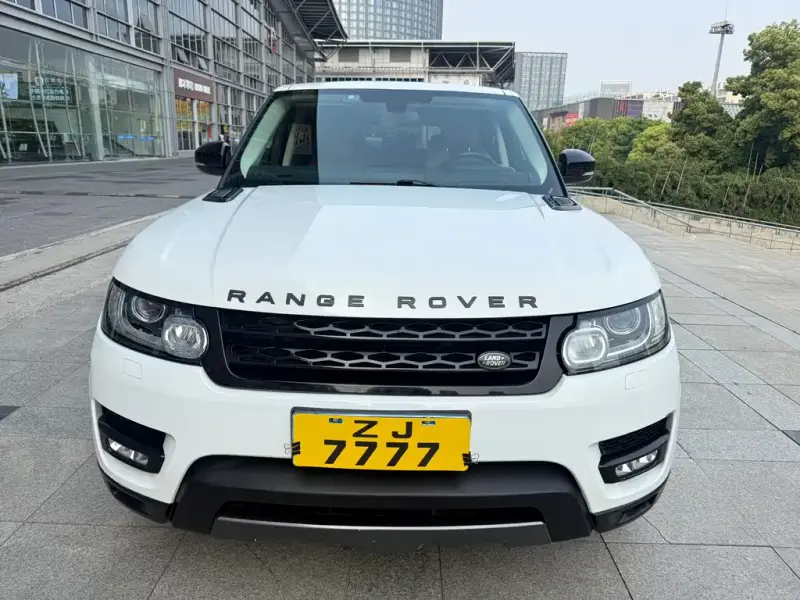 Land Rover Sport