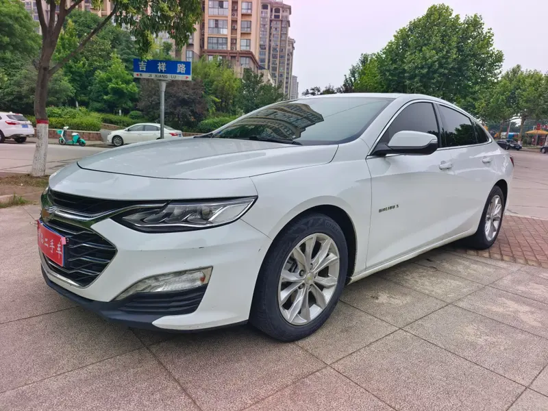 Chevrolet Malibu XL