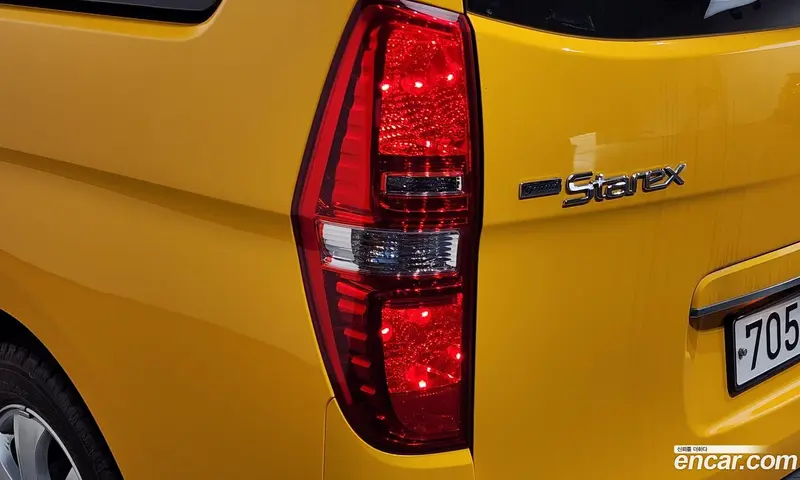 Hyundai H-1