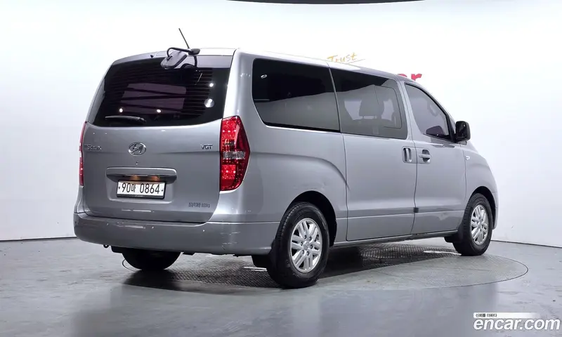 Hyundai H-1