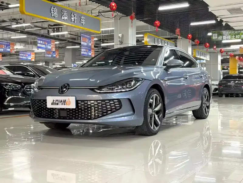 Volkswagen Lamando