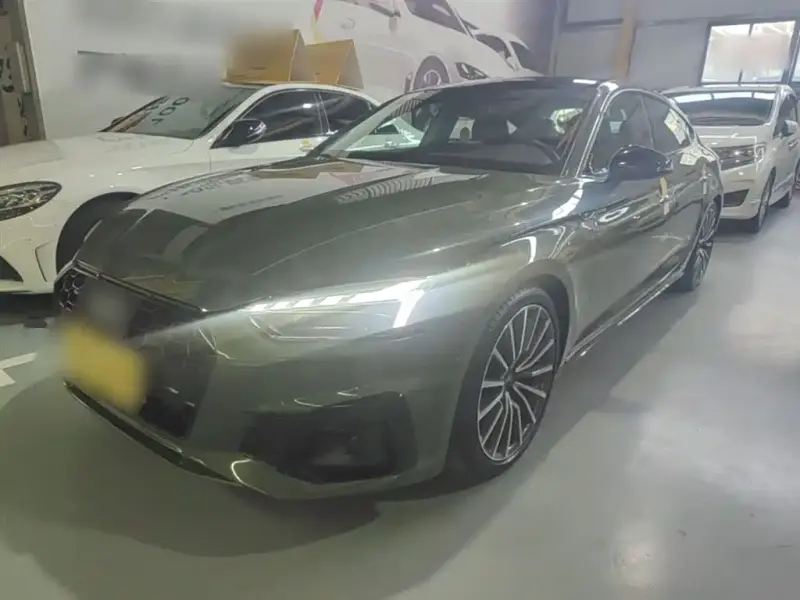 Audi A5 (Import)