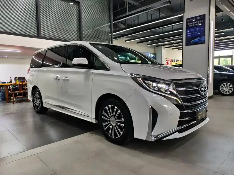 GAC Motor M8