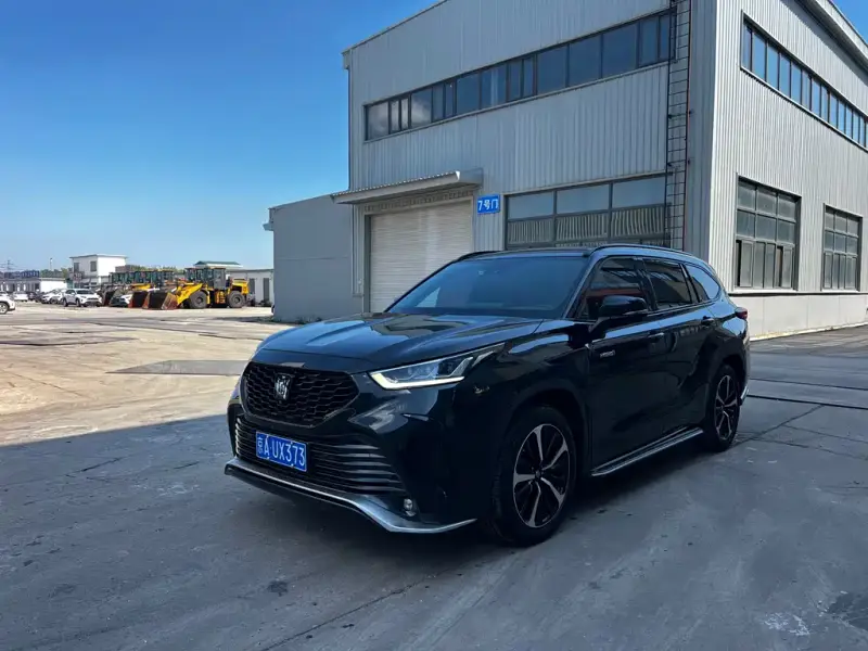 Toyota Crown Kluger