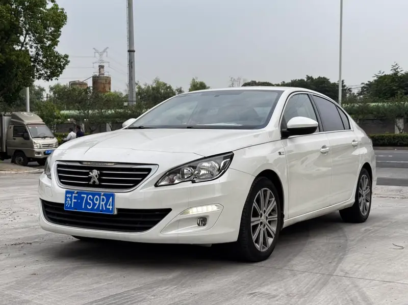Peugeot 408