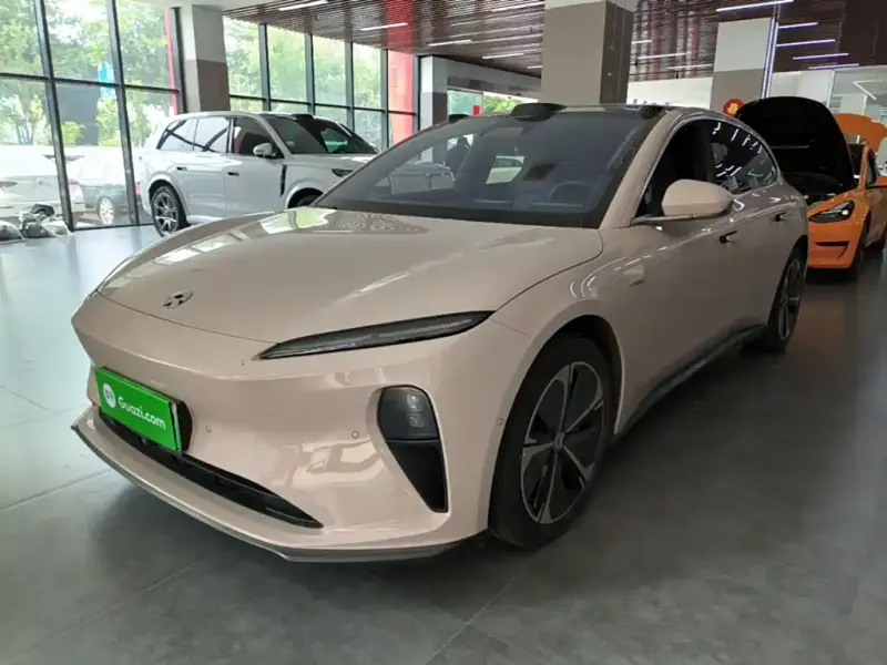 NIO ET5T