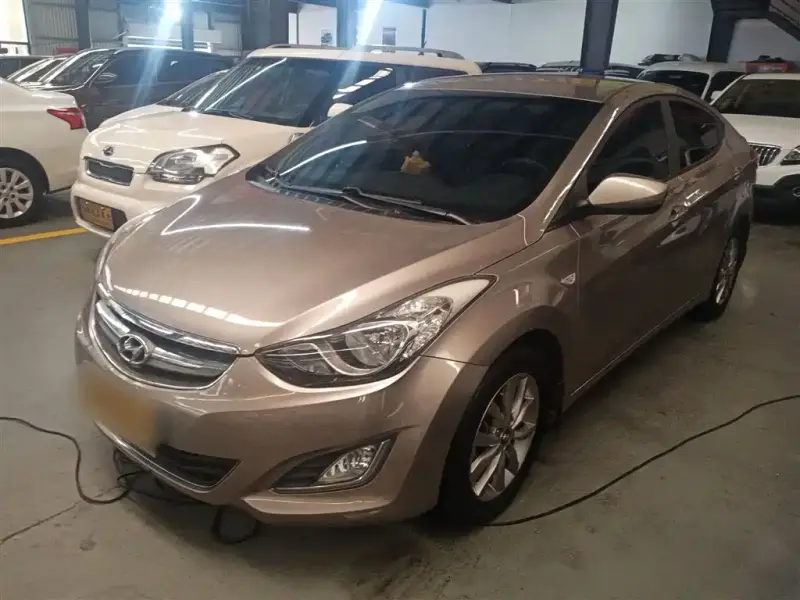 Hyundai Elantra Langdong