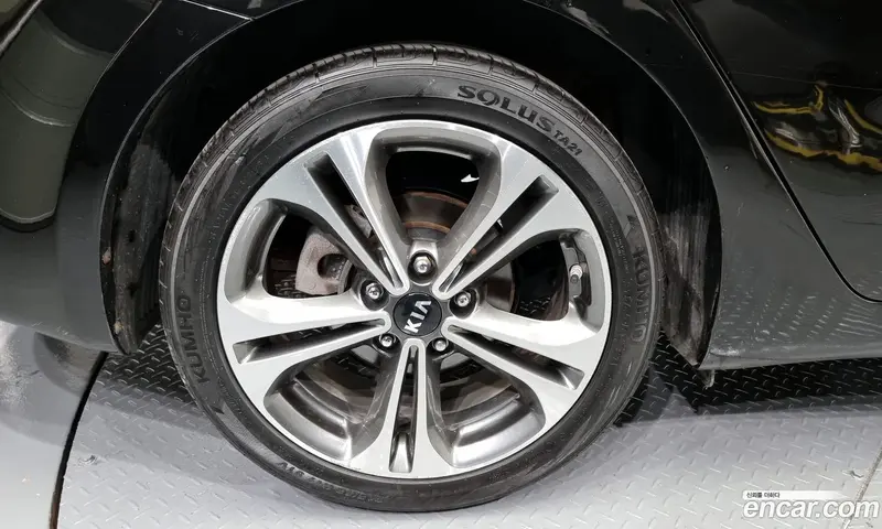 Kia K3