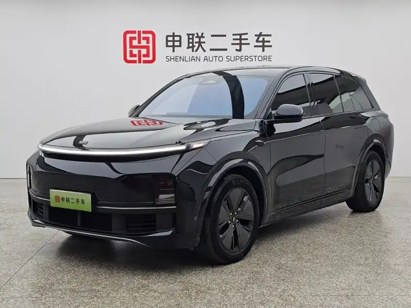 Li Auto L8
