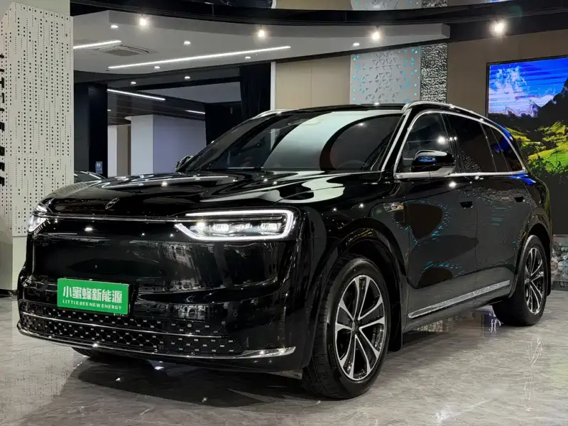 AITO M7