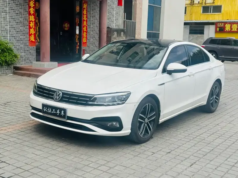 Volkswagen Lamando