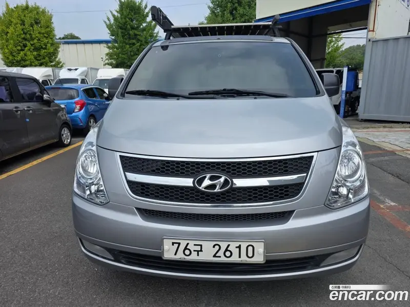Hyundai H-1