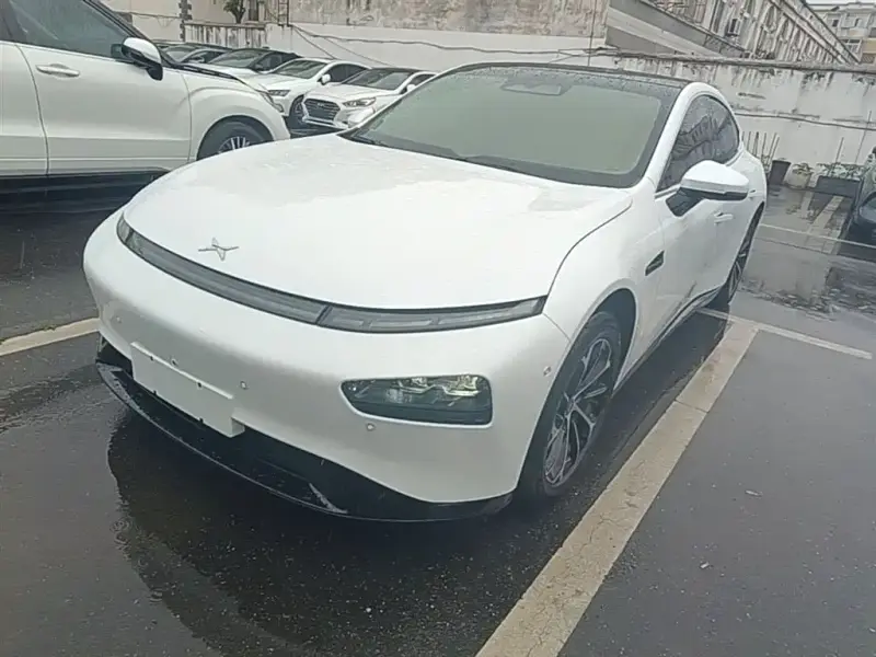 XPeng P7