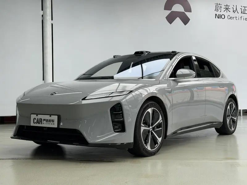 NIO ET5