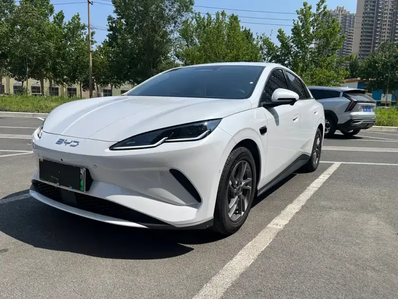 BYD Seal 06