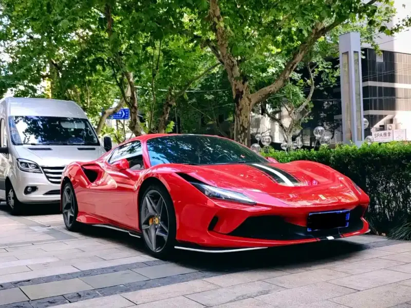 Ferrari F8