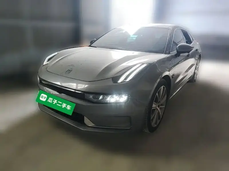 Zeekr 001