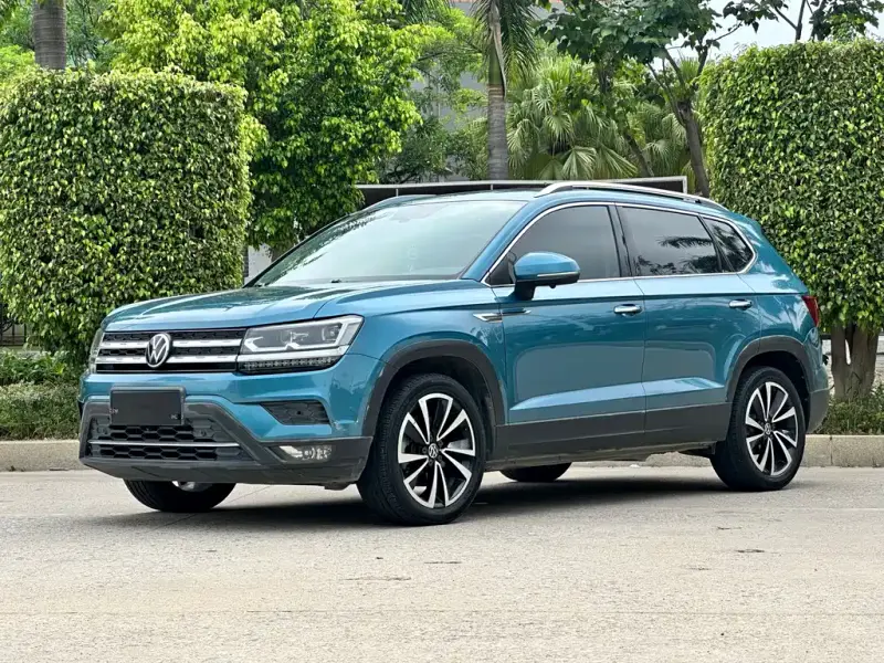 Volkswagen Tharu