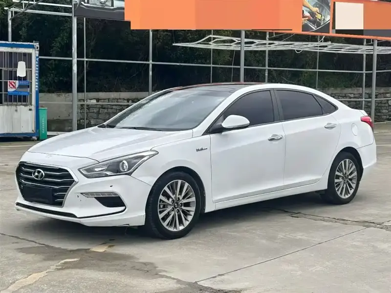Hyundai Mistra