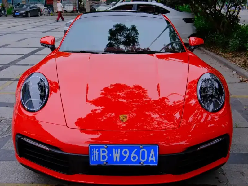 Porsche 911
