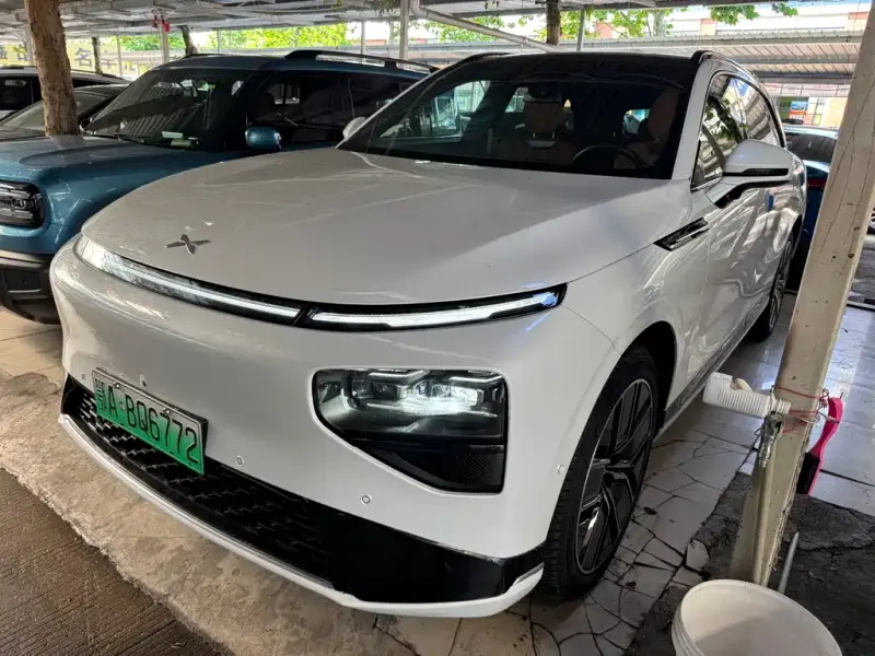 XPeng G9
