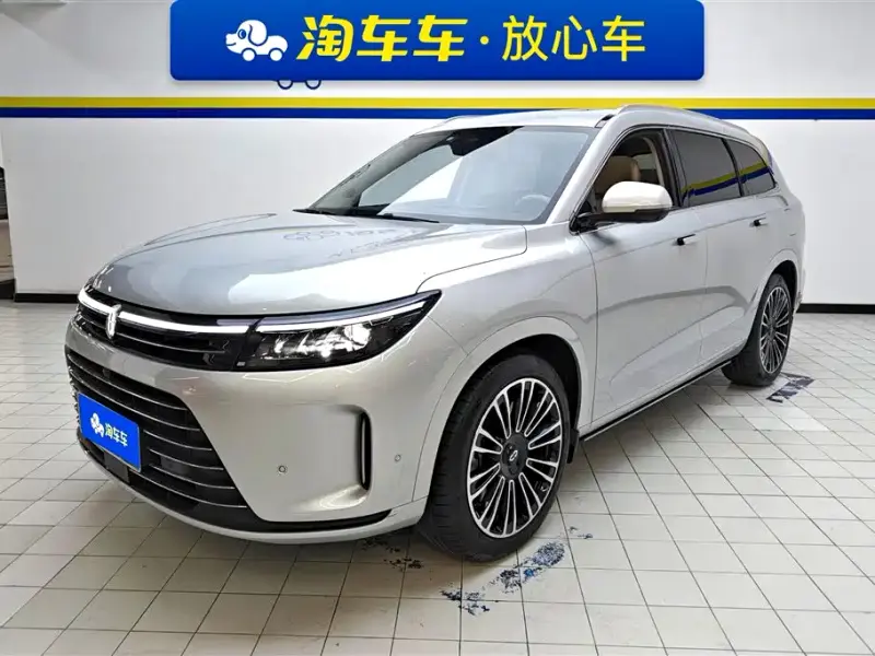 AITO M7