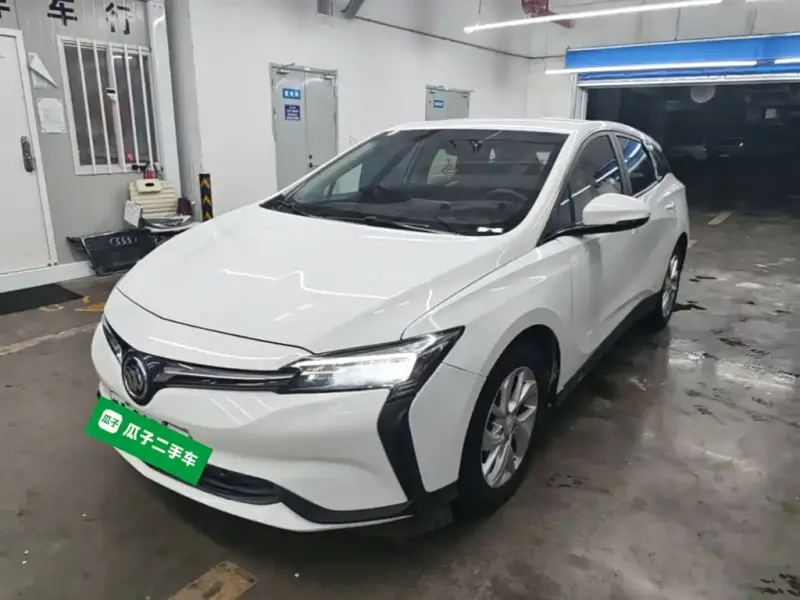 Buick Velite 6