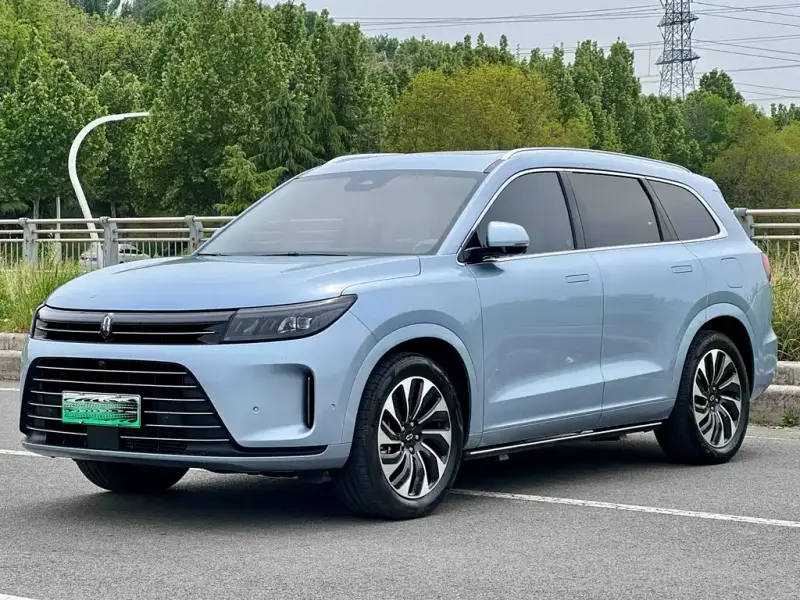 AITO M7