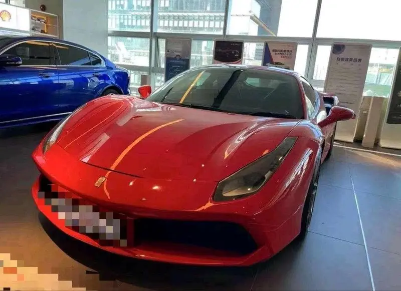 Ferrari 488