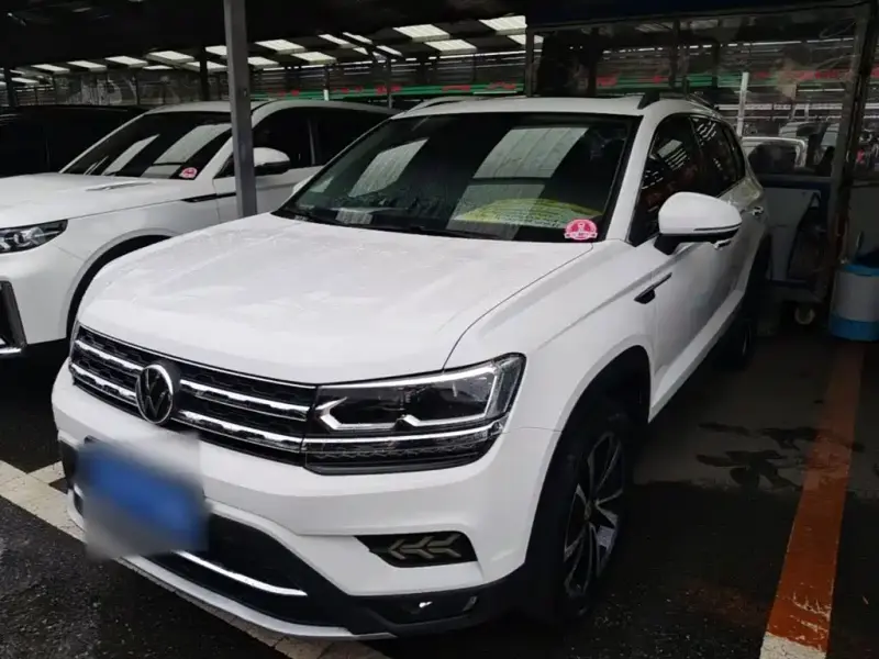 Volkswagen Tharu
