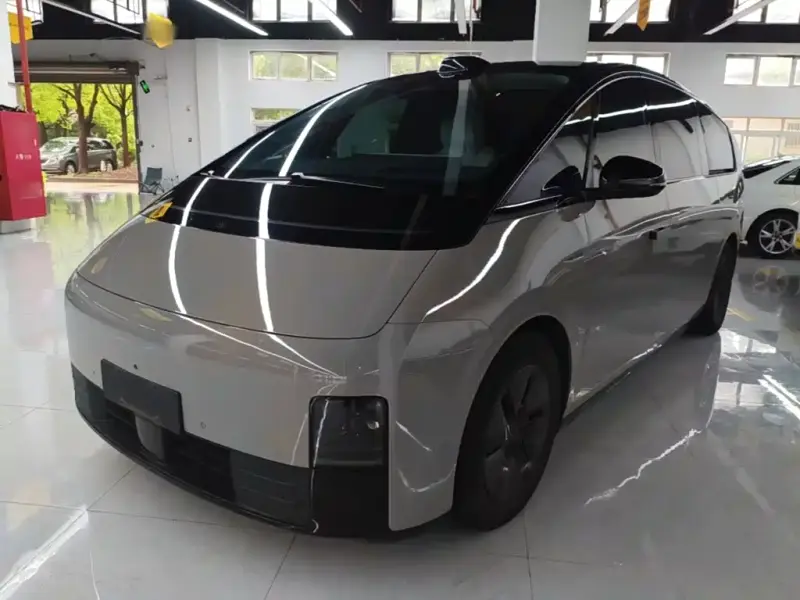 Li Auto MEGA