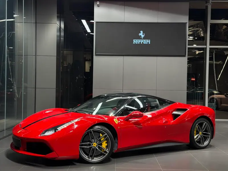 Ferrari 488