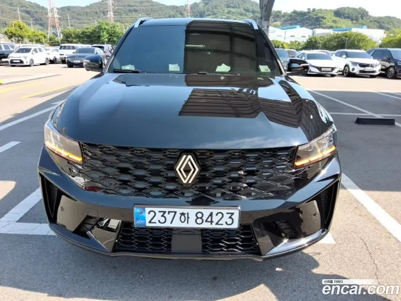 Renault-KoreaSamsung Koleos L (Grand Koleos)