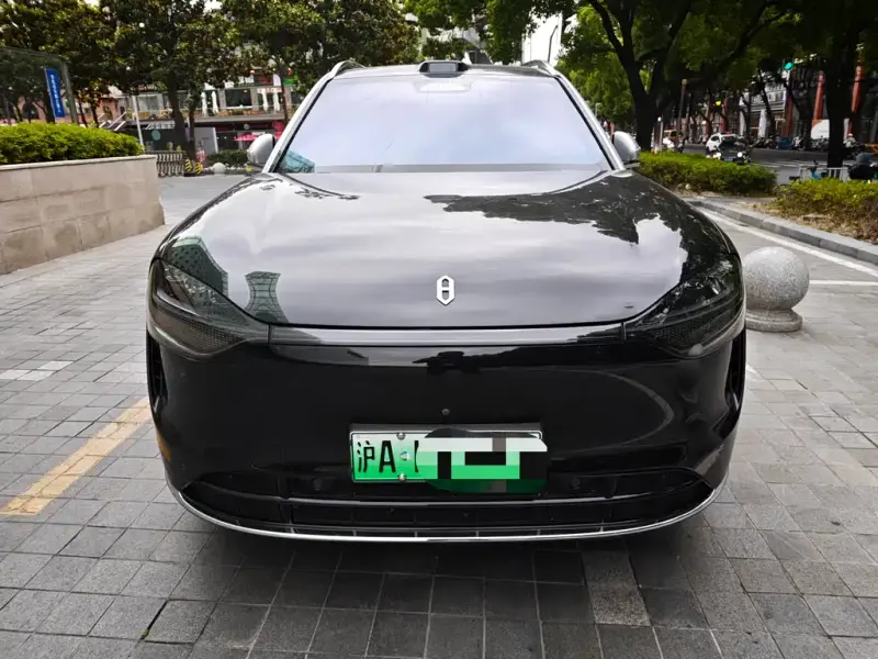 AITO M9