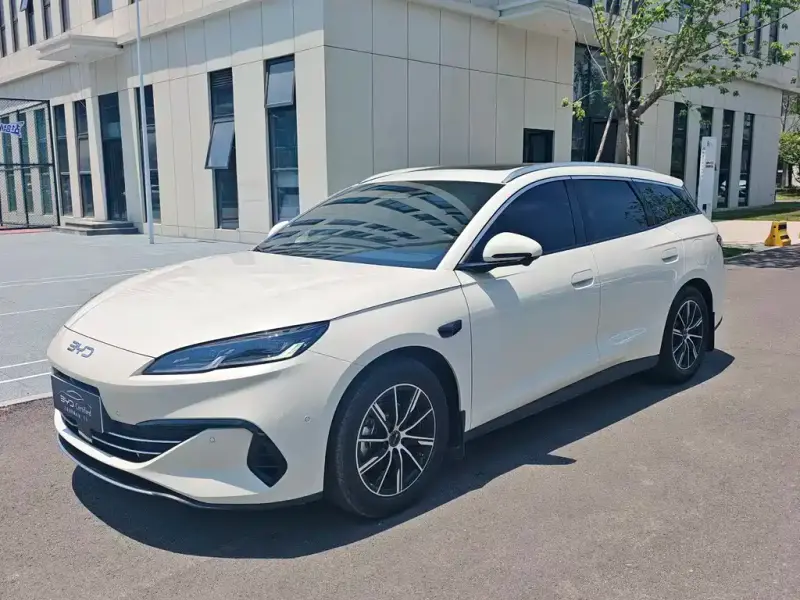 BYD Seal 06 DM-i Touring