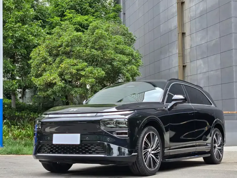XPeng G9