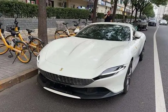 Ferrari Roma