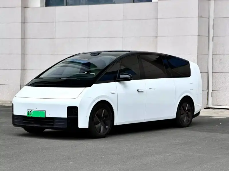 Li Auto MEGA
