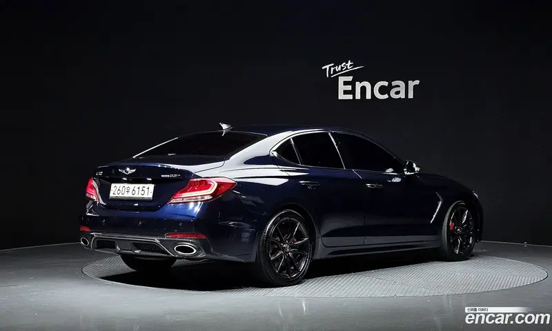 Genesis G70