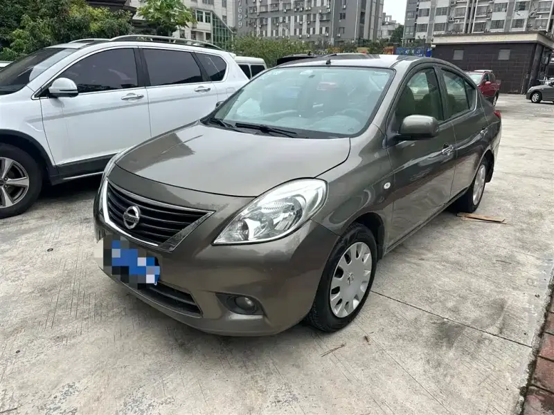 Nissan Sunny
