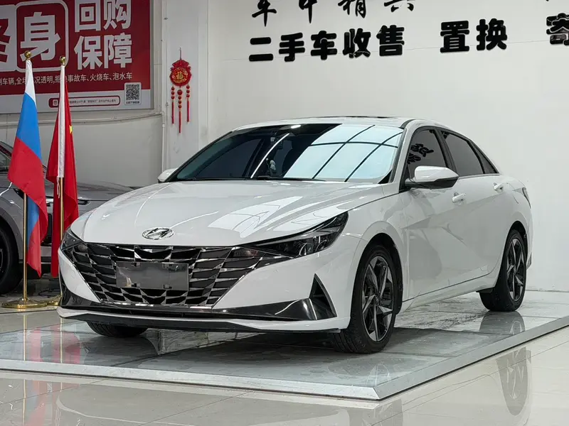 Hyundai Elantra