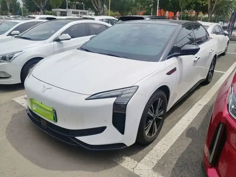 Hongqi EH7