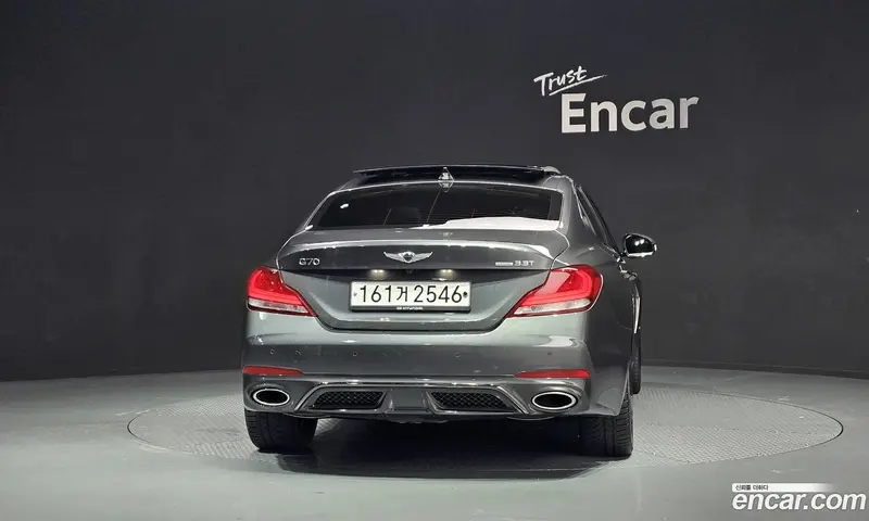 Genesis G70