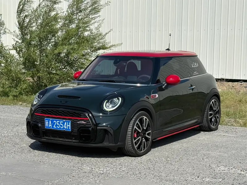 MINI JCW
