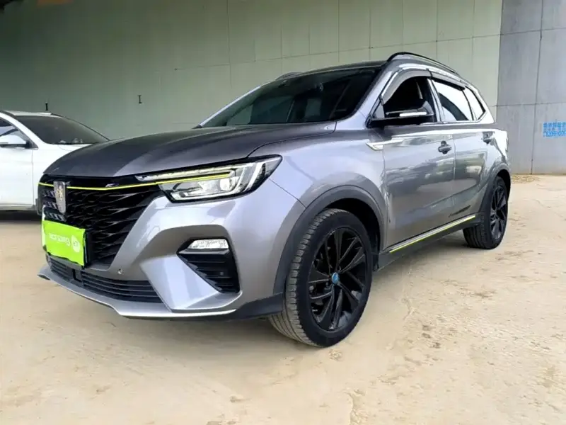 Roewe MG HS (RX5)