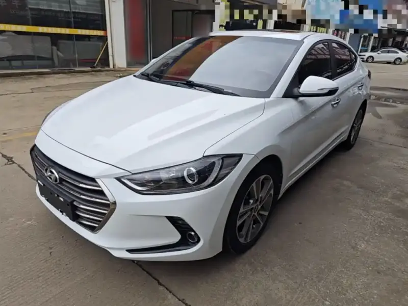 Hyundai Elantra