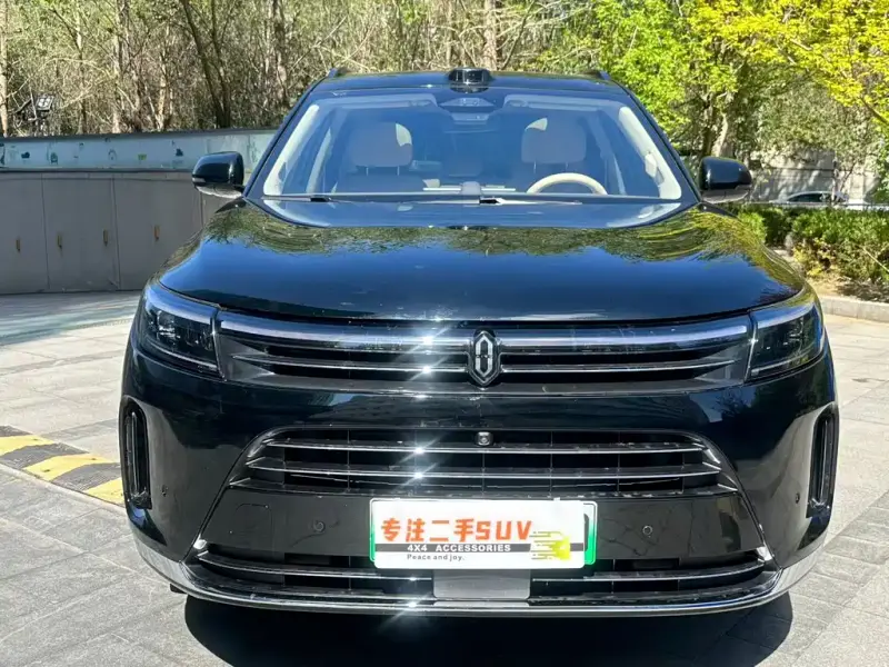 AITO M7