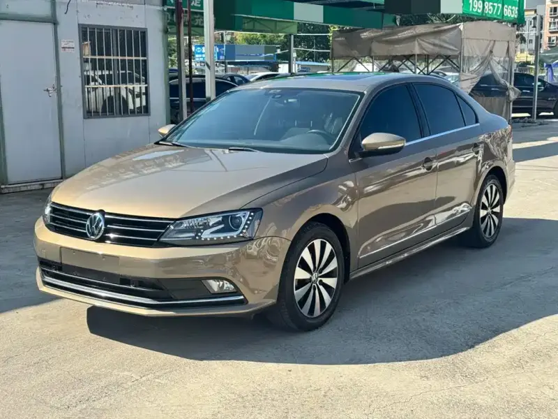 Volkswagen Sagitar