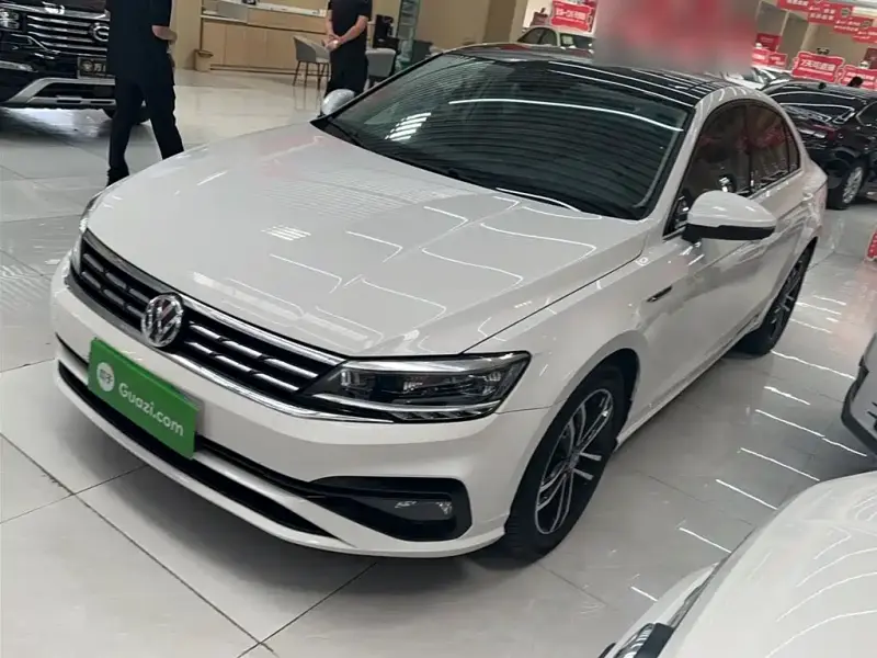 Volkswagen Lamando