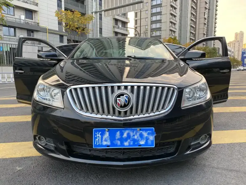 Buick LaCrosse
